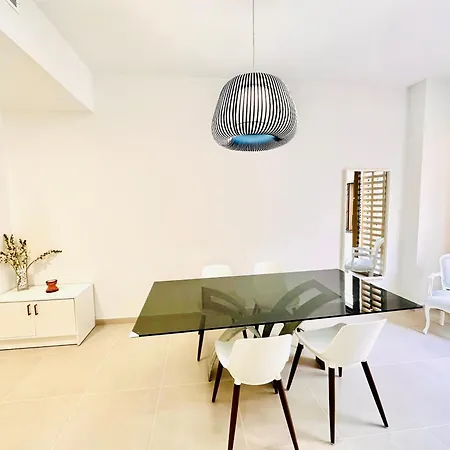 Filologo Sanelo Luxury Apartment Valencia