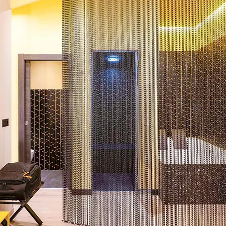 Pathos By Mimood Apart Otel 4*