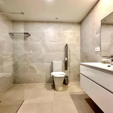 Filologo Sanelo Luxury