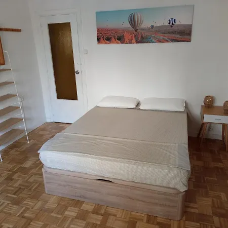 Valenciapartment דירה *