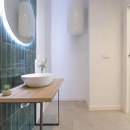 Apartment Uy - Loft Acogedores Y Modernos Estudios Cerca De La Estacion Joaquin Sorolla