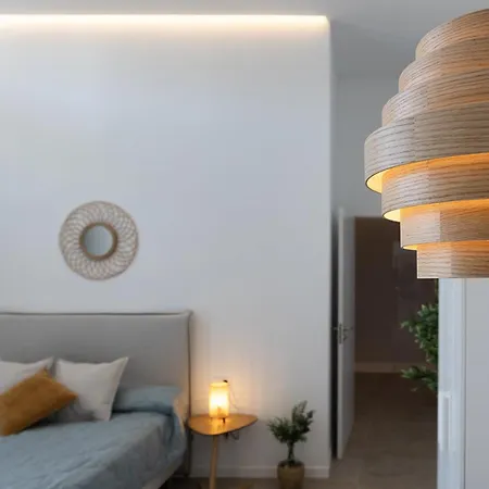 Uy - Loft Acogedores Y Modernos Estudios Cerca De La Estacion Joaquin Sorolla Apartment *