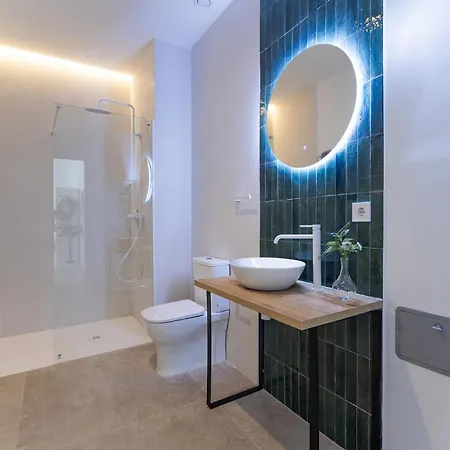 Apartment Uy - Loft Acogedores Y Modernos Estudios Cerca De La Estacion Joaquin Sorolla