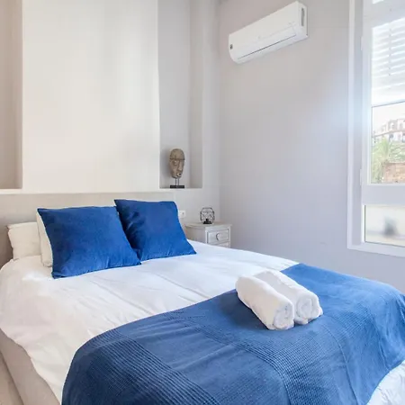 Remarkable 3 Bedroom In L'eixample * Valencia