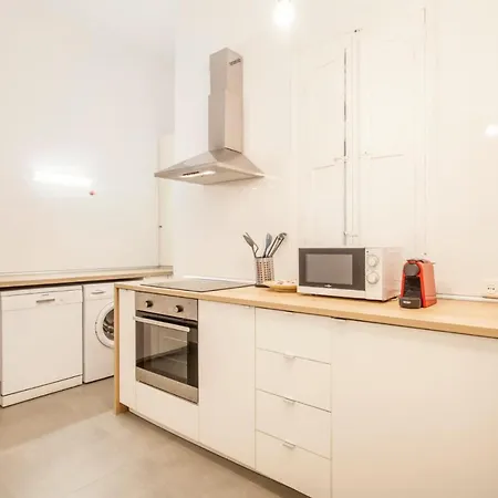 Remarkable 3 Bedroom In L'eixample * Valencia