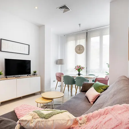 G&v Close To Center فالنسيا