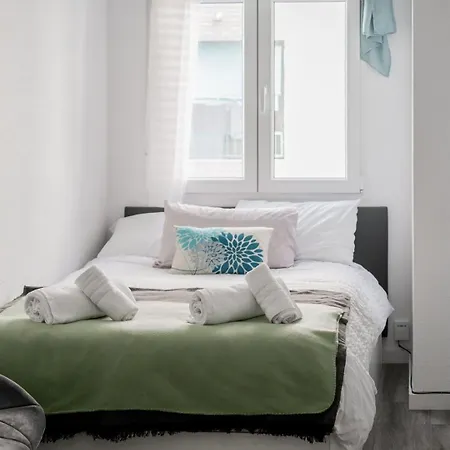 Enjoy Valencia: Deluxe With Terrace Apartment Valencia