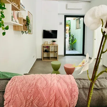 Cute & Cozy Aparment Near The Historic Center Valencia