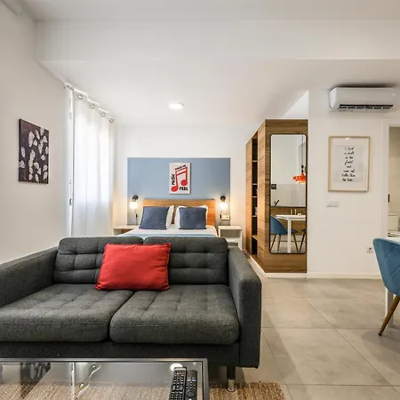 Acogedor Estudio A Metros De La Playa, Con Zonas Comunes Y Terraza 3b