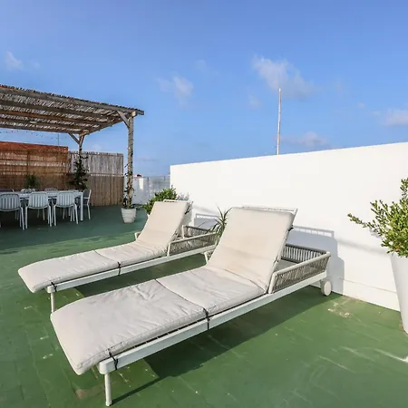 Appartamento Nuevo Estudio A Metros De La Playa, Con Terraza Y Zonas Comun 3c