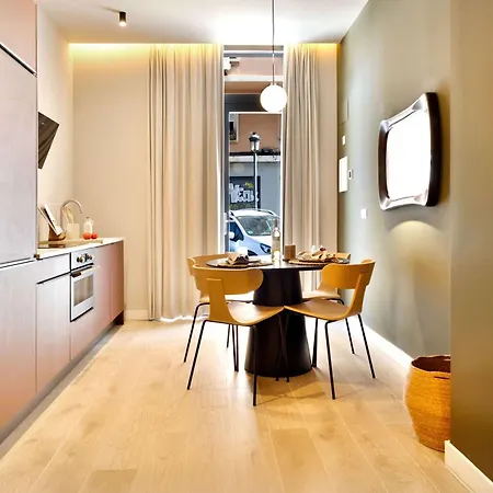 Апартаменты Stylish And Cosy L *