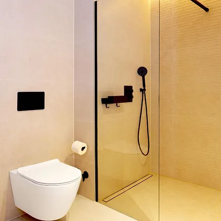 Saristays Center L Apartamento