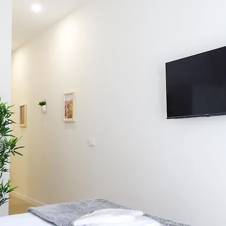 Loft Ptz - Between Arts Roig Arena & Ruzafa Street - Private Entry Апартаменты *