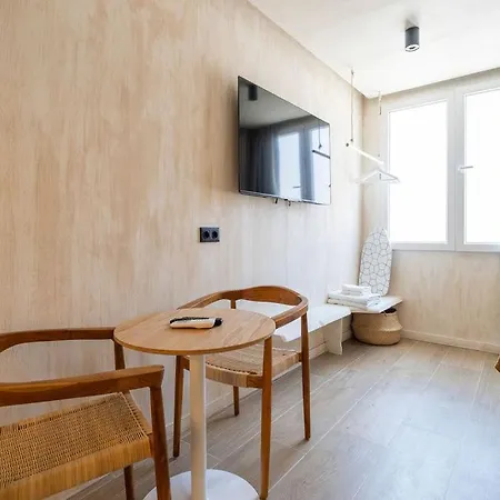 Nomad Haux Puerto Bed & Breakfast Valencia