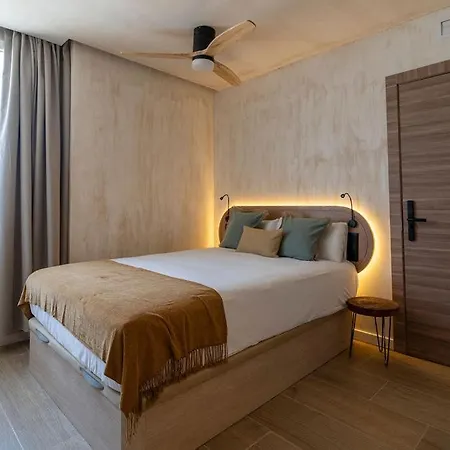 Nomad Haux Puerto Bed & Breakfast 3*