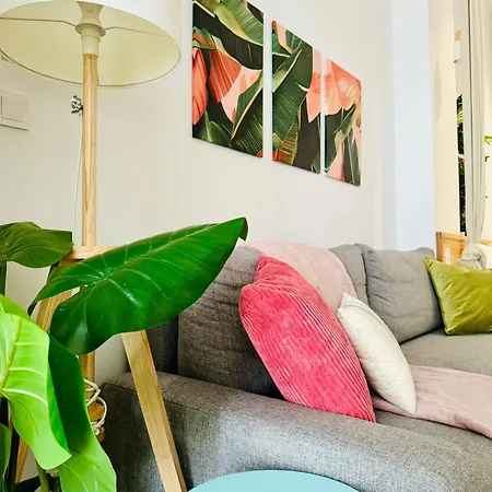 & Cozy Flat Close The Apartment Valencia