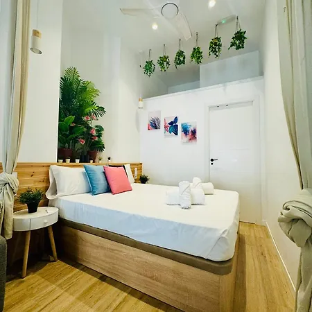 Apartment & Cozy Flat Close The *