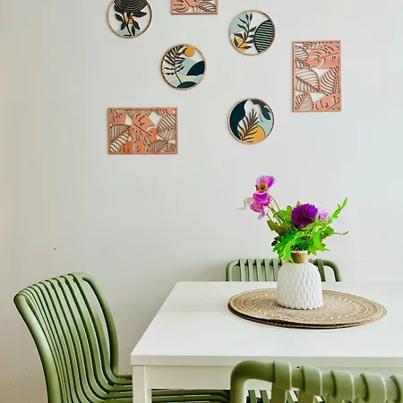 & Cozy Flat Close The * Valencia