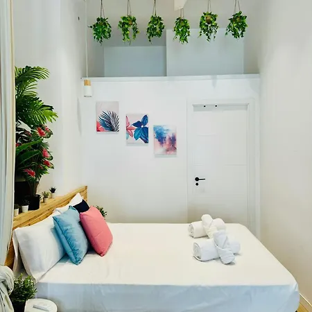 Apartment & Cozy Flat Close The *