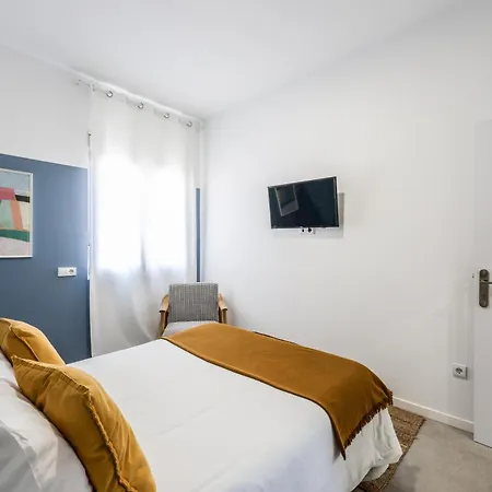 2 Hab En Malvarrosa A Metros De La Playa, Con Terraza Y Zonas Comun 3d *