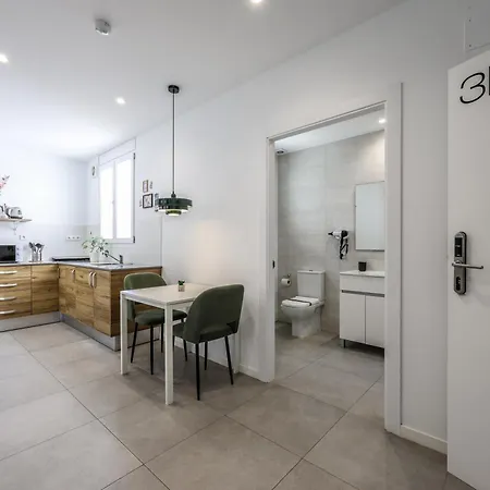 2 Hab En Malvarrosa A Metros De La Playa, Con Terraza Y Zonas Comun 3d Valencia