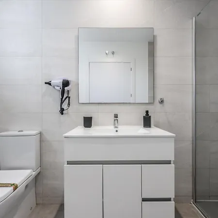 2 Hab En Malvarrosa A Metros De La Playa, Con Terraza Y Zonas Comun 3d Apartment *
