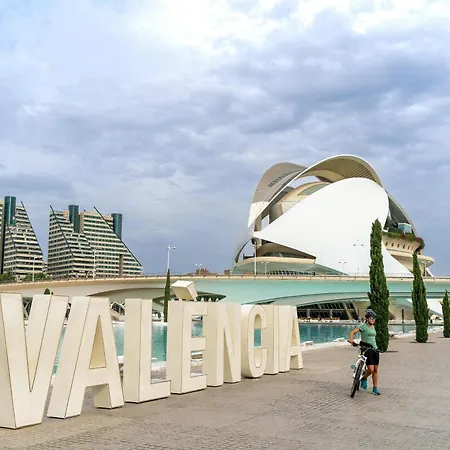 Ciudad De Artes Y Ciencias