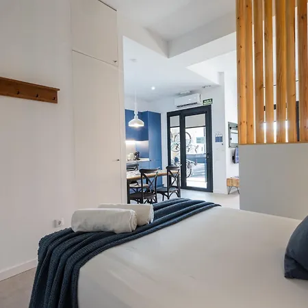 Florit Flats - Traditional Valencia Ceramic Apartments, Bicycles For You! Apartment Valencia