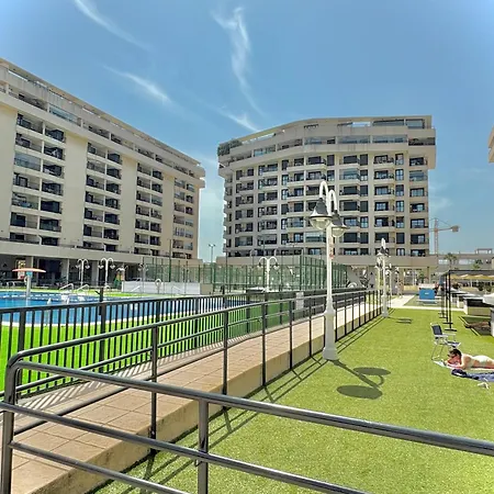 Beachfront 21 Apartment *