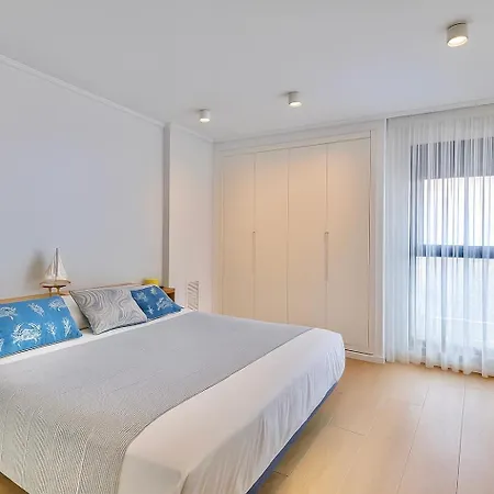 Beachfront 21
