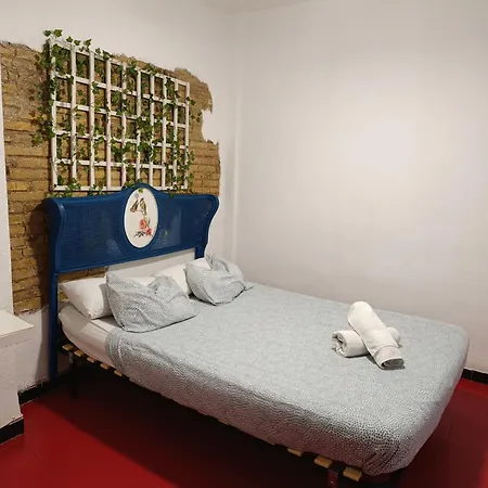 Propia Bed and Breakfast Βαλένθια