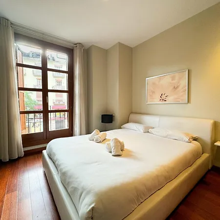 Bonito En Histórica Plaza Del Tossal *