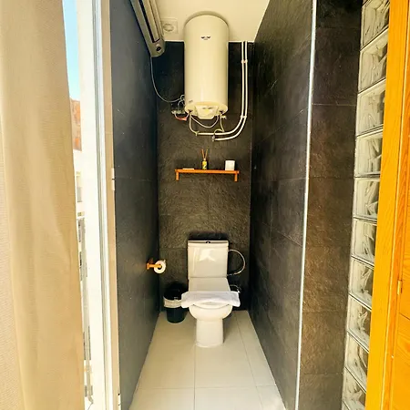 Atico Con Terraza En La Zona Del Carmen バレンシア