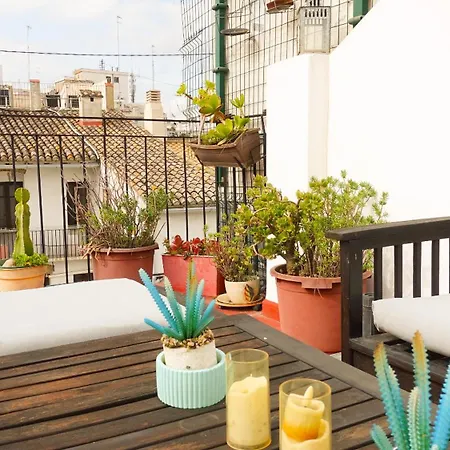 Atico Con Terraza En La Zona Del Carmen アパート *