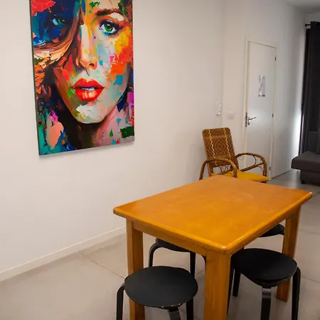 Acogedor Loft Cerca A Estacion Tren_ Calamocha_b شقة فالنسيا