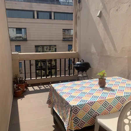 Atico En El Centro Con Terraza Valencia