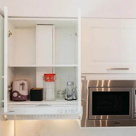 New! Comfort And Style Steps From Everything Apartment Valencia