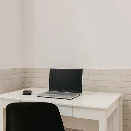 Apartment New! Comfort And Style Steps From Everything *