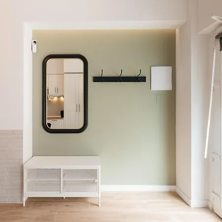 New! Comfort And Style Steps From Everything Lägenhet *