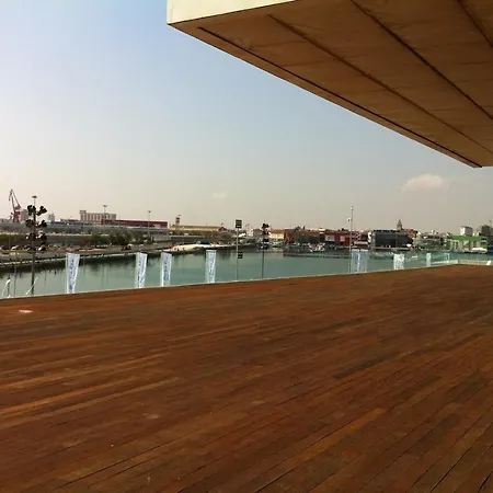 Premium, Lux & Comfort By The Sea Apartment Valencia