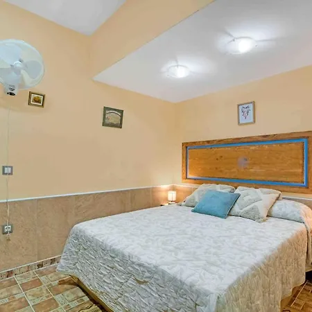 Apartment Planta Baja Al Al Lado De Playa Arenas