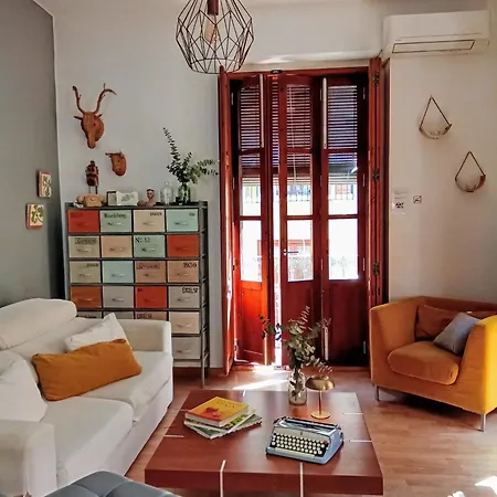Bonito En El Barrio De El Carmen *