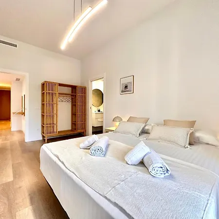 Filologo Sanelo Luxury Valensiya