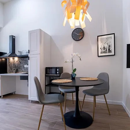 Cr - Loft - Moderno Y Coqueto Estudio Duplex Cerca De Avenida Francia Y Ciencias Valencia
