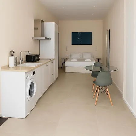 Roca Coll Msuites