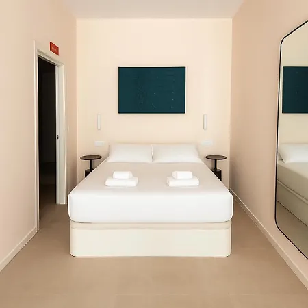 Roca Coll Msuites Apartment