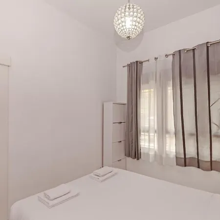 Guestready - Sunny In Historic Cabanyal *