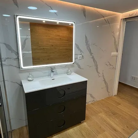 Loft Con Jacuzzi Y Piscina 公寓 *