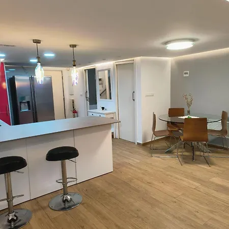 Lejlighed Loft Con Jacuzzi Y Piscina Valencia