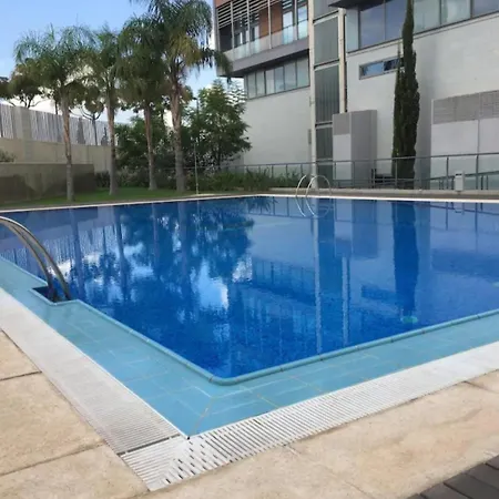 Loft Con Jacuzzi Y Piscina Lägenhet